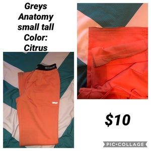 Greys Anatomy Scrubs Size: small tall